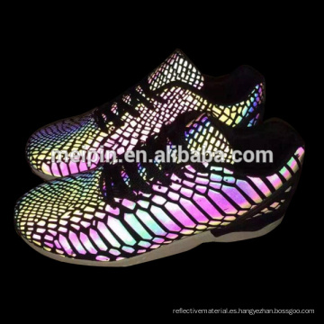 Arco iris reflectante en el cuero sintético oscuro reflectante de la PU para los zapatos